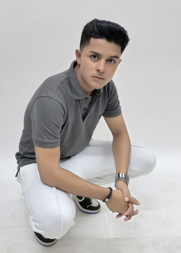 Popcorn Grey Polo - Image 3