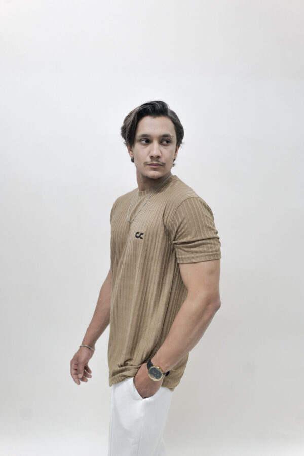 Drop Needle Golden T-shirt